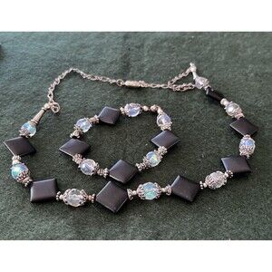 Black Geometric & Aurora Borealis Faceted Bead Necklace Bracelet Vintage